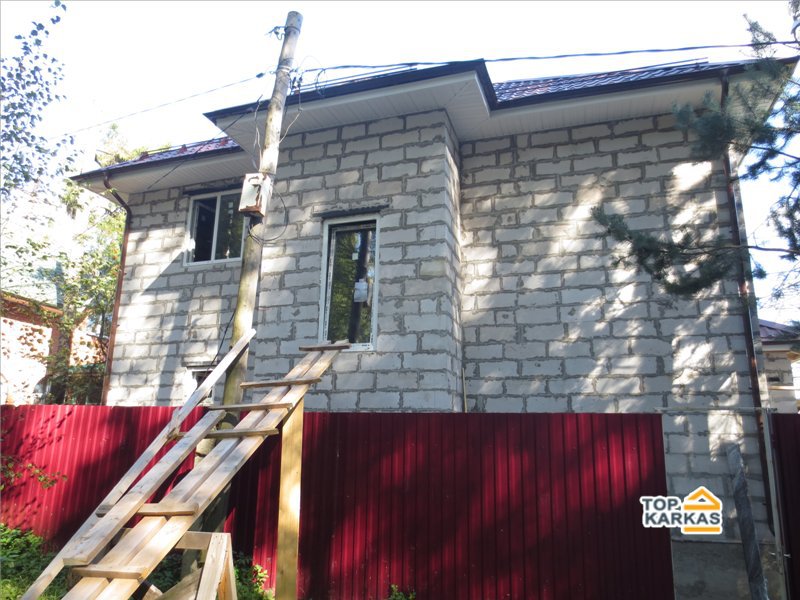 Дом из газосиликата. Фасад. Вид сзади